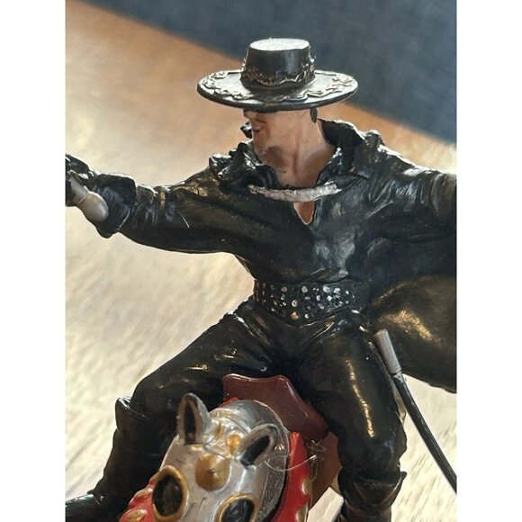 2000 Papo The Mask of Zorro & horse 3.5" Zorro Action Figure Rare Find vintage - Picture 4 of 8